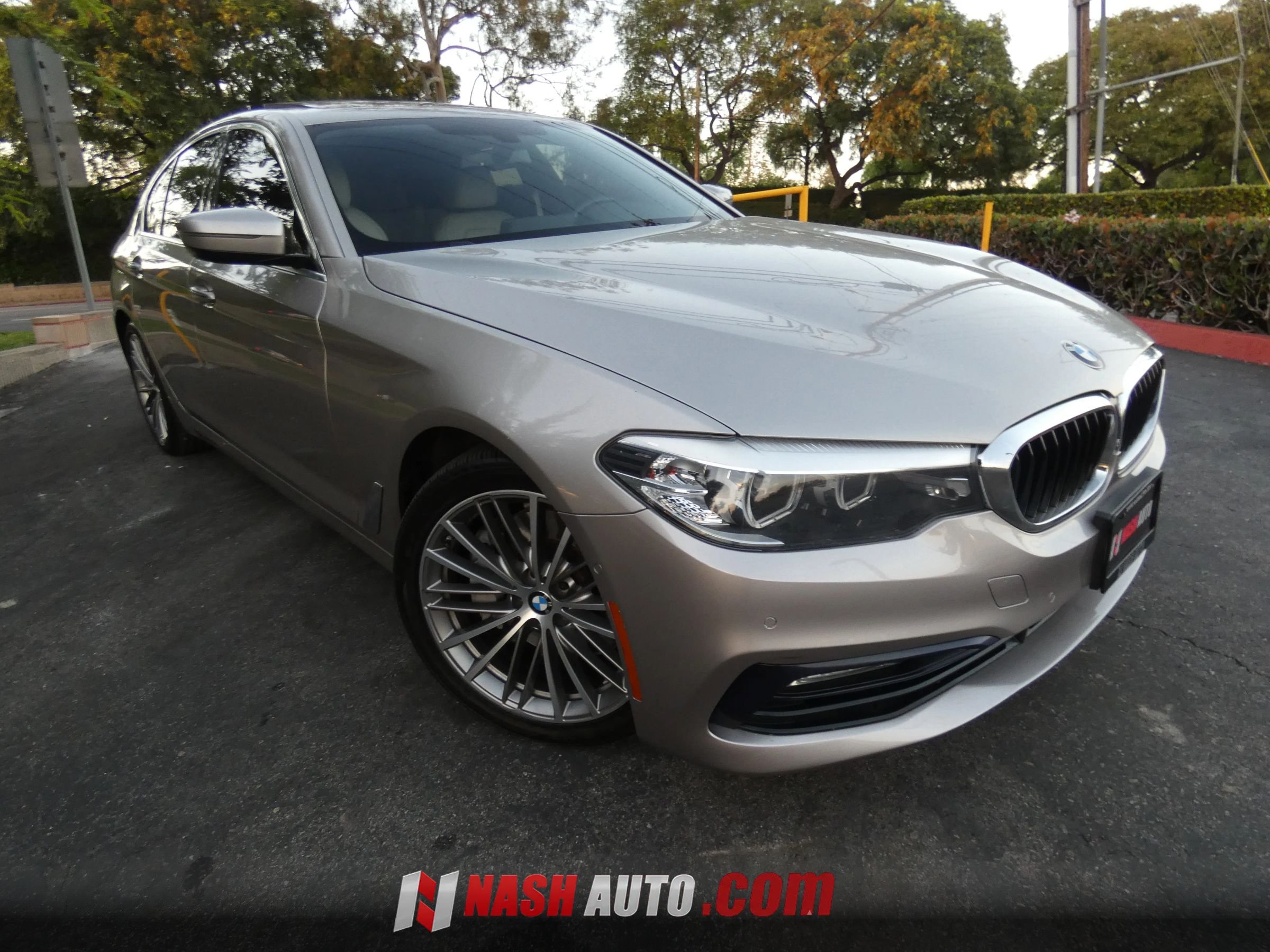 Used 2018 BMW 540i RWD image 5
