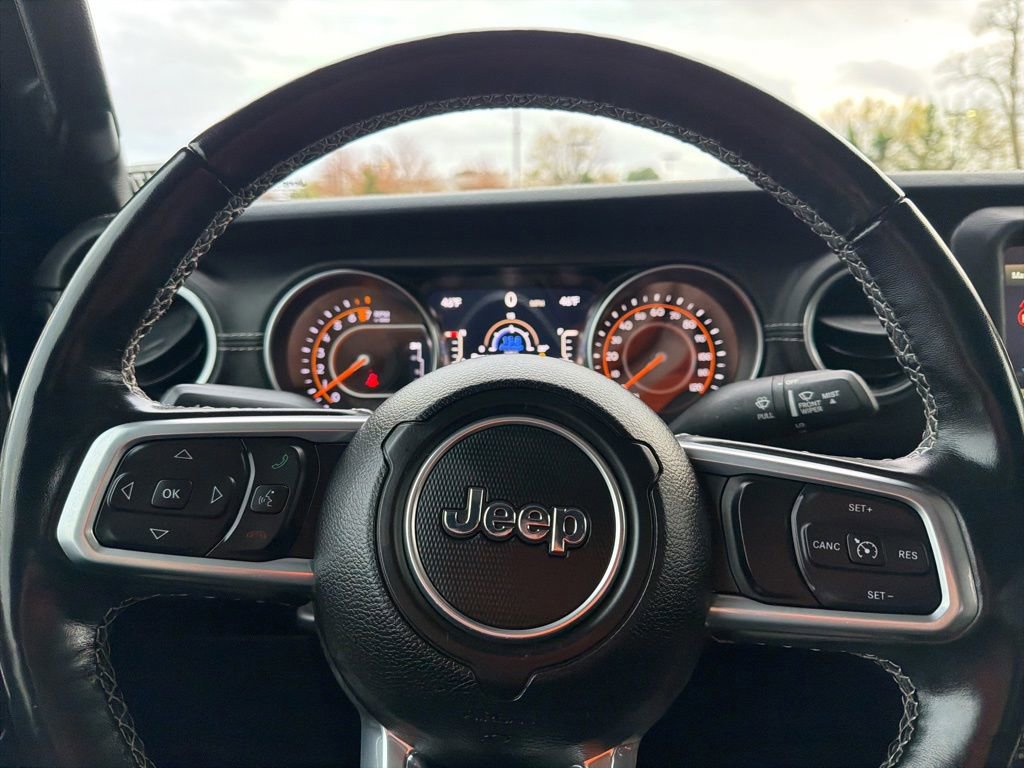 Used 2021 Jeep Gladiator Overland w/ Popular Equipment Package AWD/4WD image 24