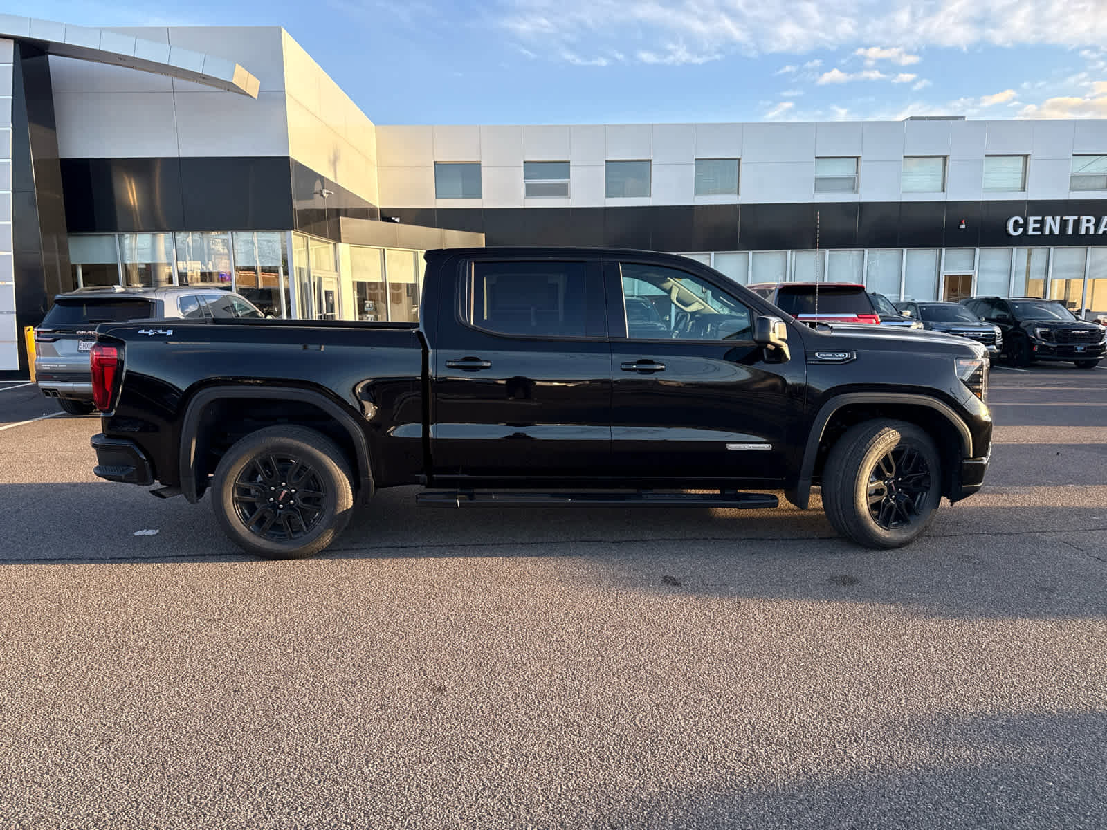 New 2026 GMC Sierra 1500 Elevation w/ Elevation Premium Package image 8