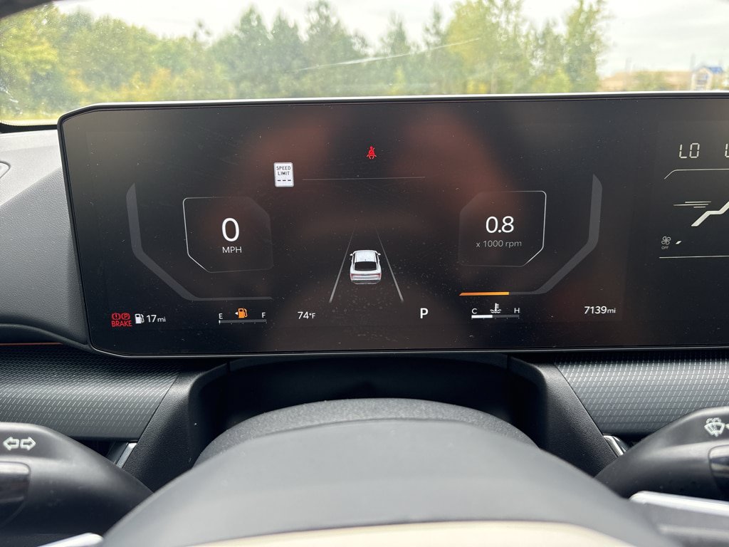 Certified 2025 Kia K4 GT-Line Turbo FWD image 27