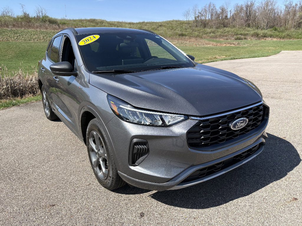 Used 2024 Ford Escape ST-Line w/ Tech Pack #1 image 7