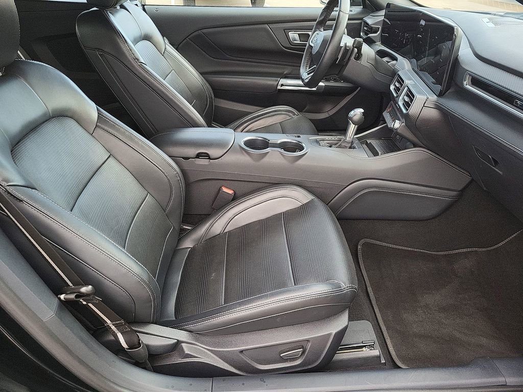 Used 2024 Ford Mustang GT Premium image 26