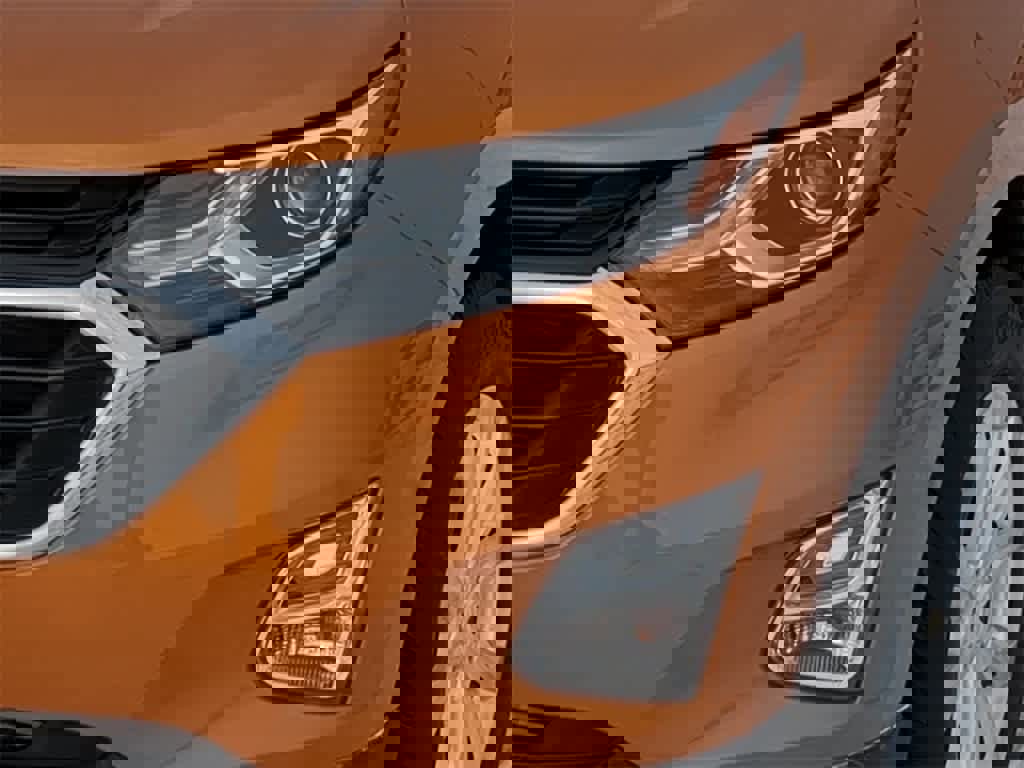 Used 2019 Chevrolet Equinox LT w/ Driver Convenience Package image 10