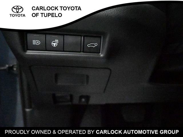 Used 2025 Toyota Grand Highlander AWD image 19