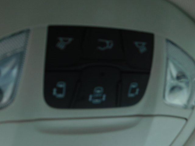 Used 2023 Chrysler Pacifica Limited image 18