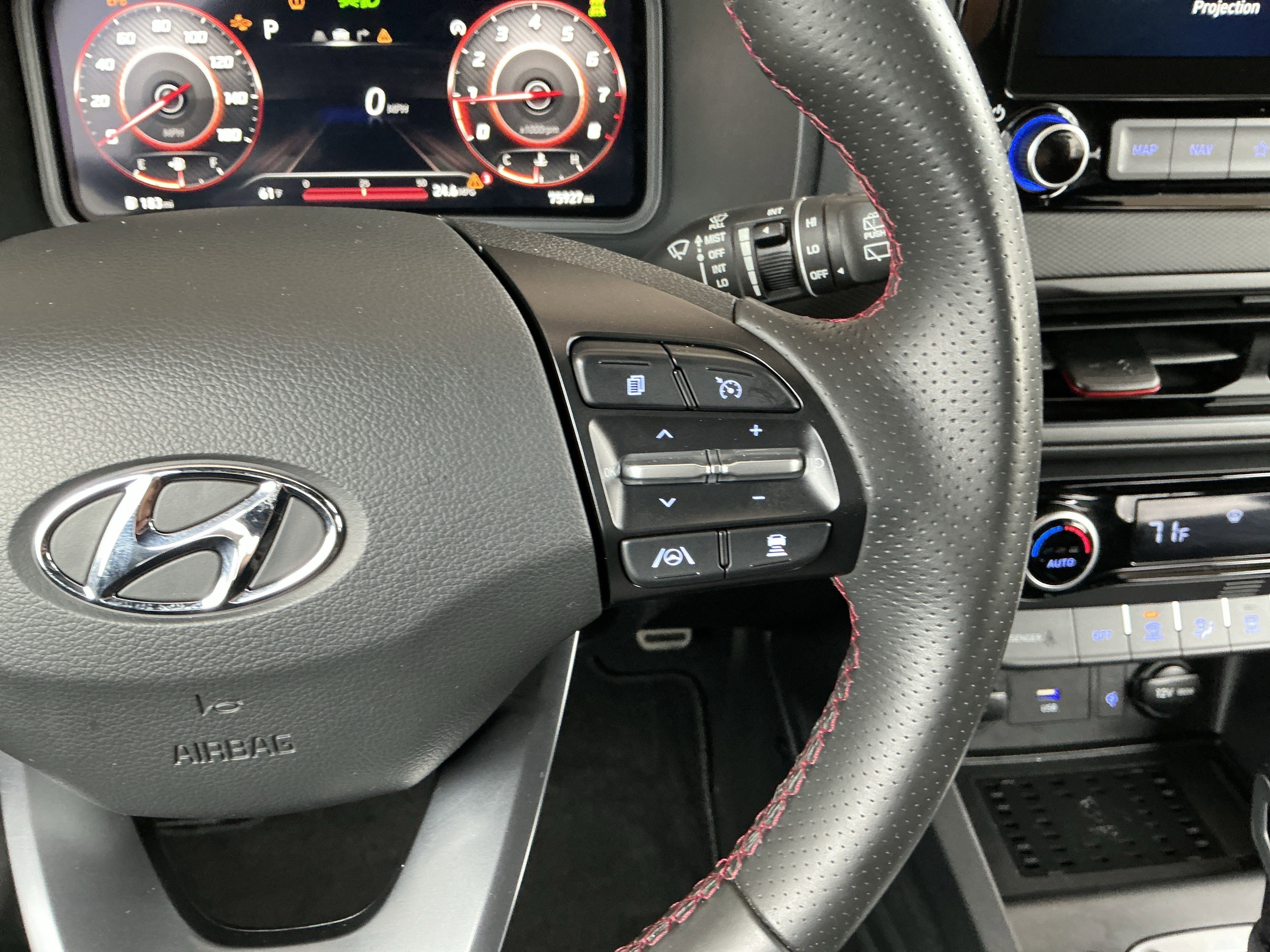 Used 2022 Hyundai Kona N Line w/ Tech Package image 12