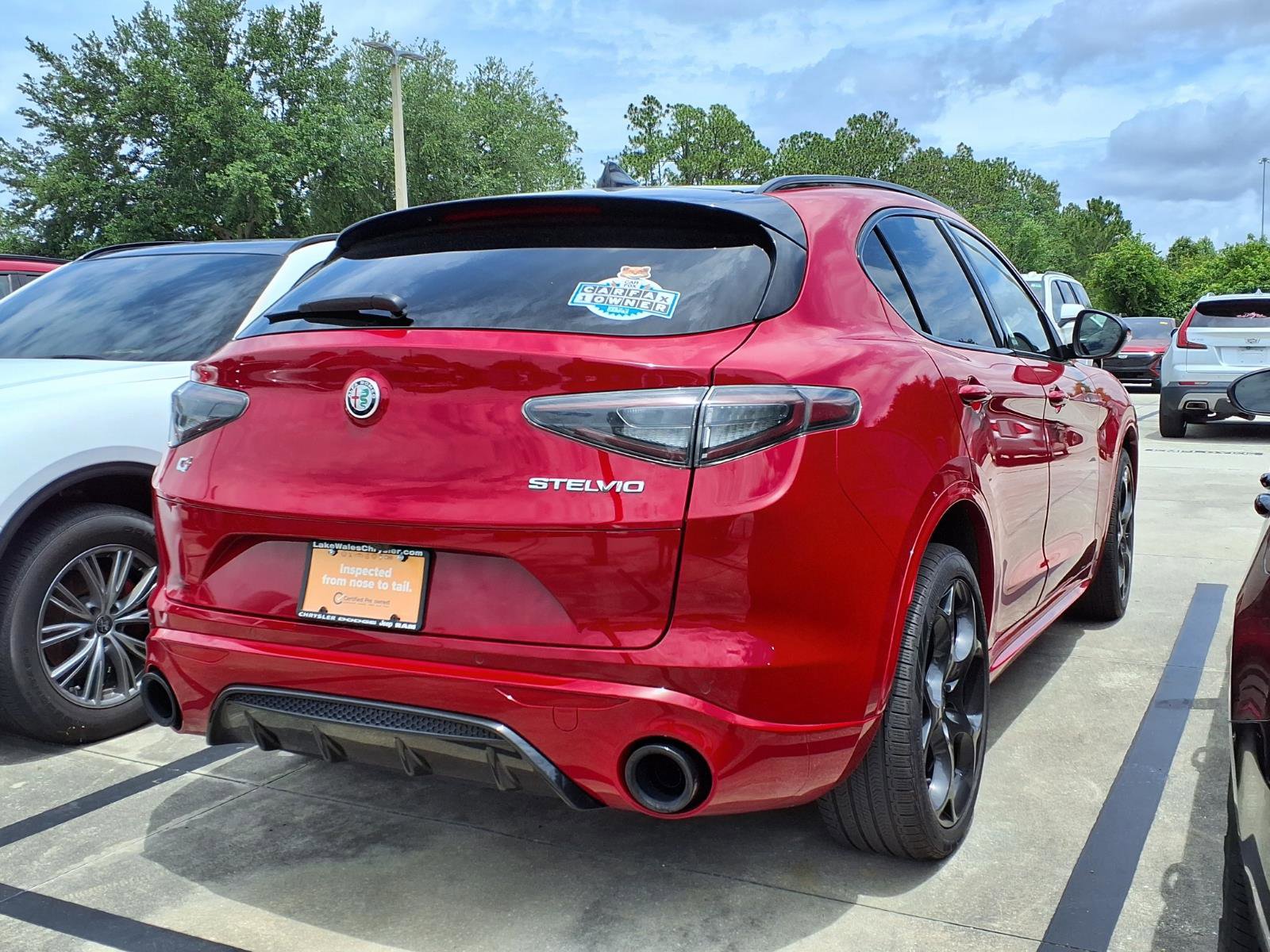 Used 2025 Alfa Romeo Stelvio Tributo Italiano w/ Driving Assist Package AWD/4WD image 9