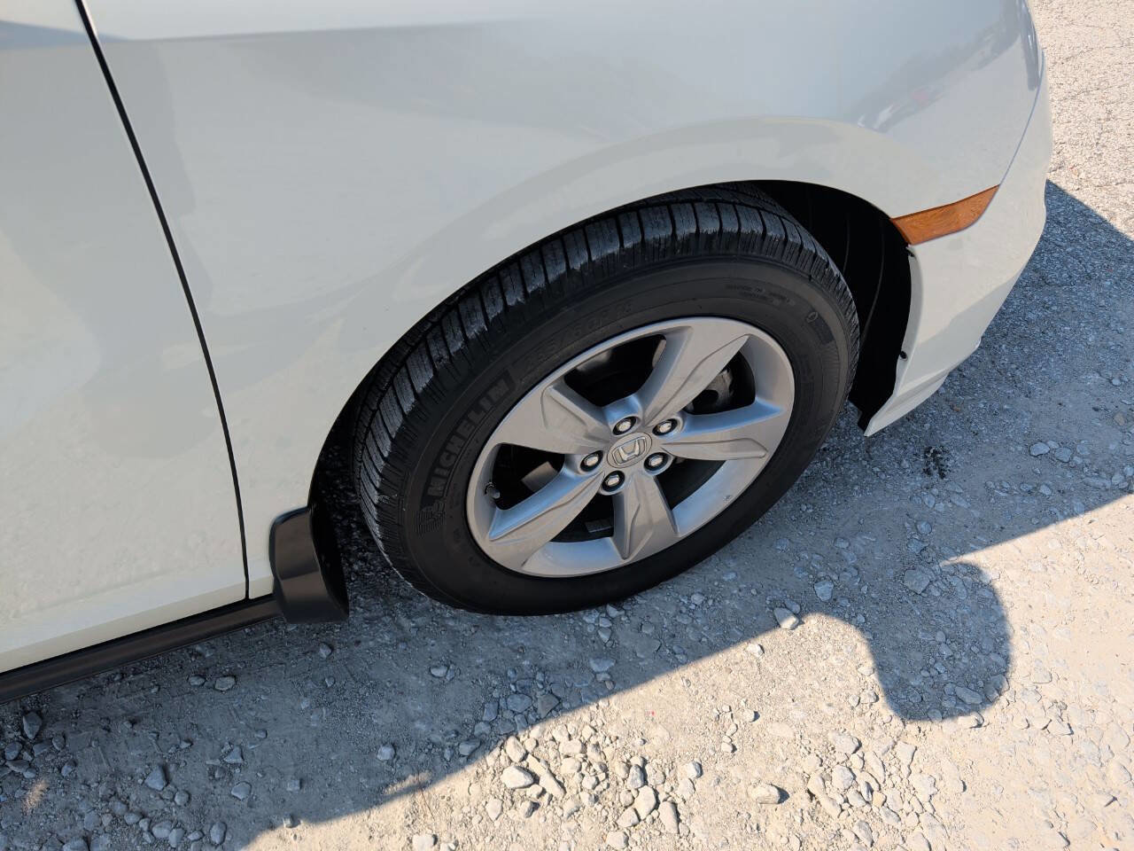 Used 2018 Honda Odyssey EX-L image 12