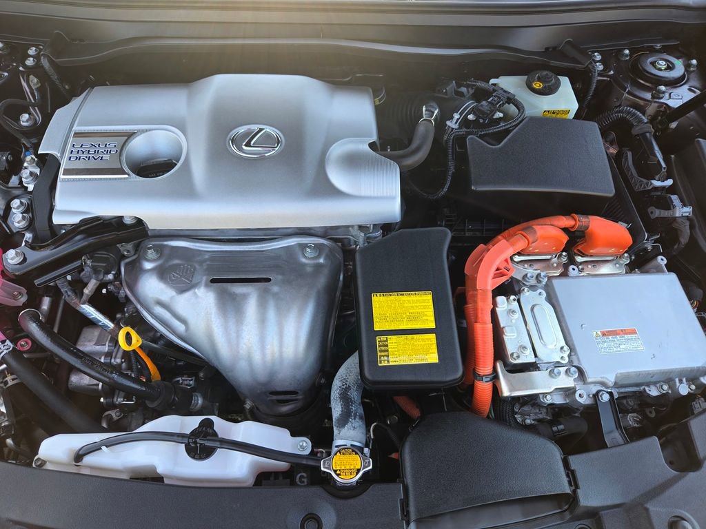 Used 2013 Lexus ES 300h w/ Luxury Pkg FWD image 34