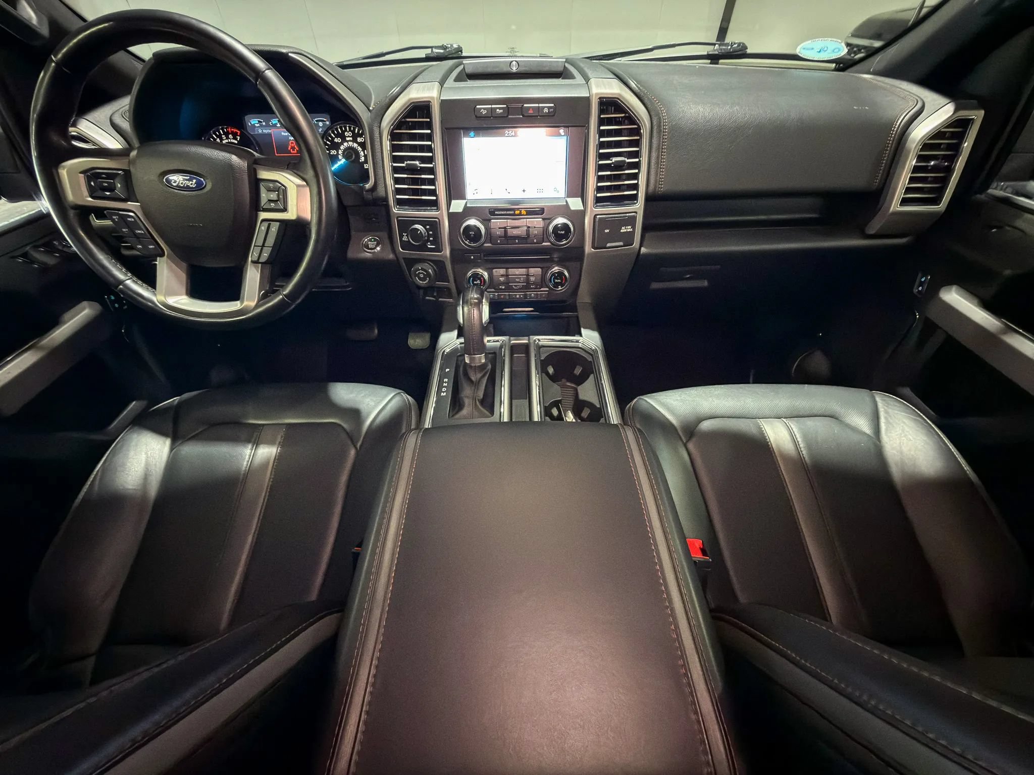 Used 2018 Ford F150 Platinum w/ FX4 Off-Road Package AWD/4WD image 11
