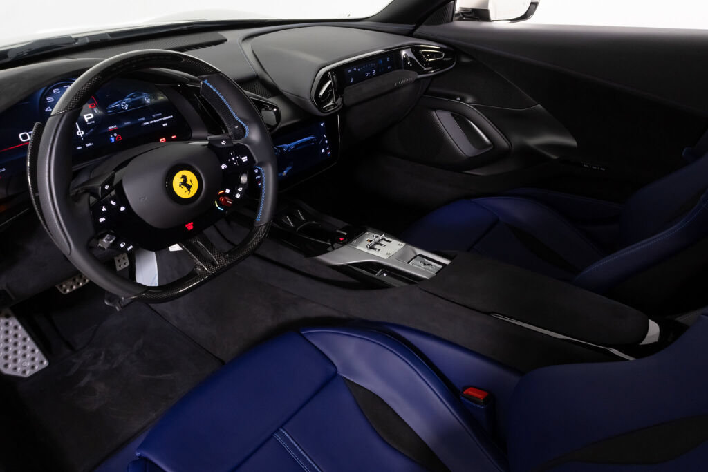 Used 2025 Ferrari 12Cilindri RWD image 38