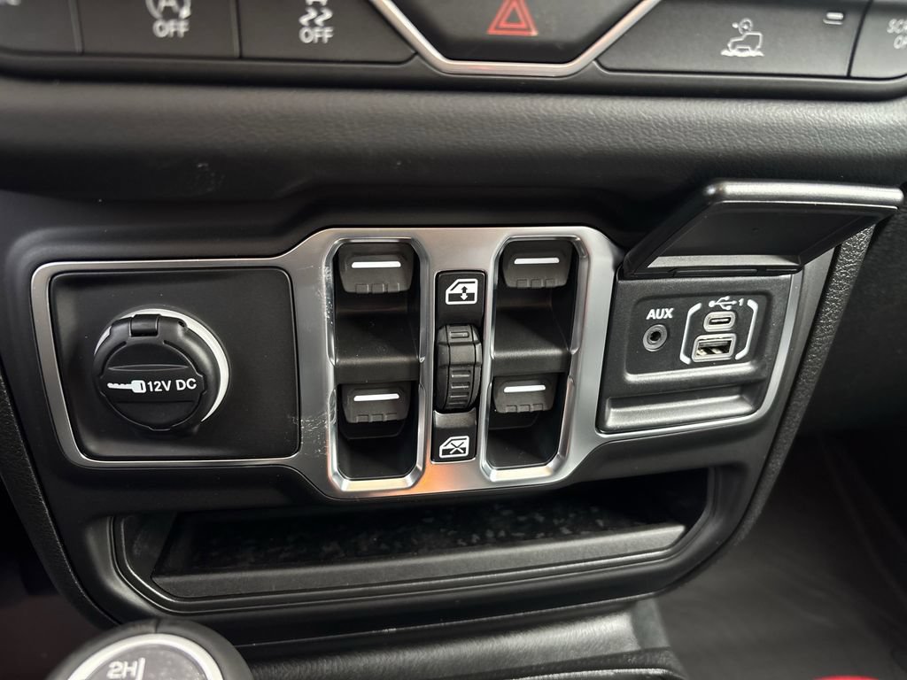 New 2026 Jeep Gladiator Sport AWD/4WD image 16