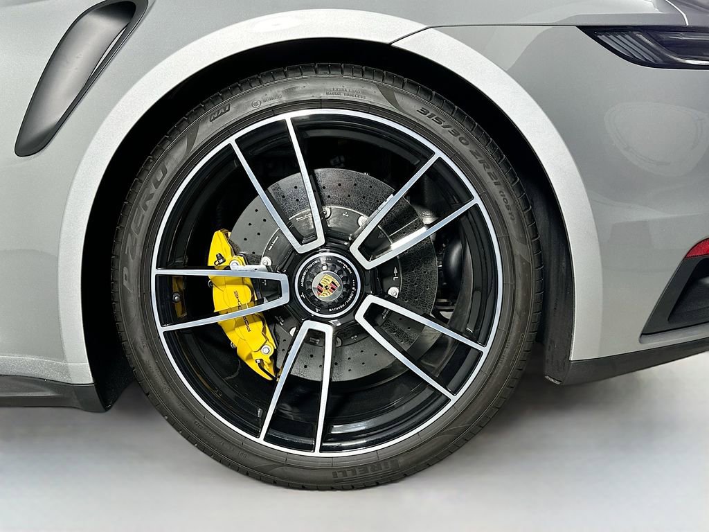 Used 2022 Porsche 911 Turbo S image 31
