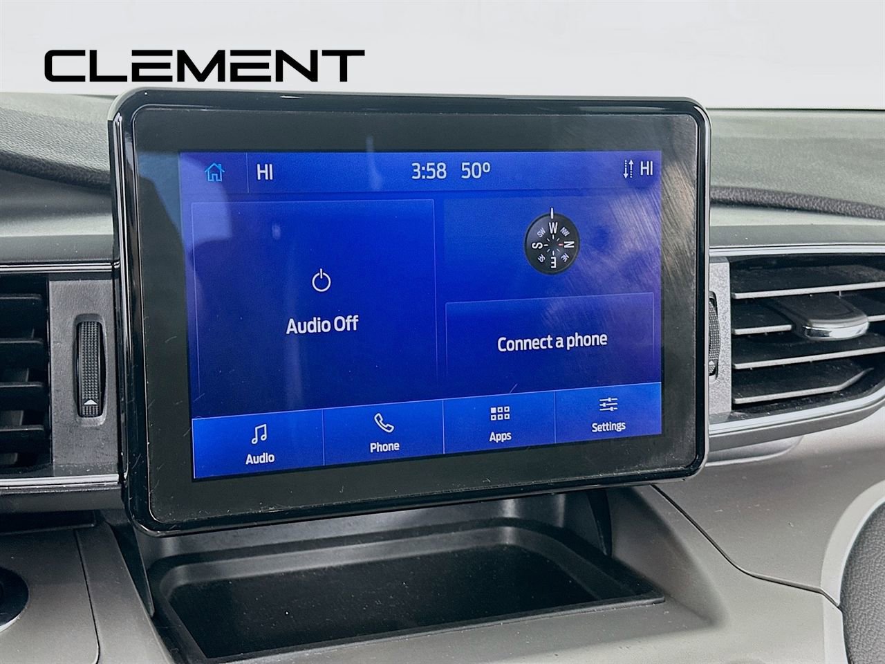 Certified 2022 Ford Explorer XLT w/ Equipment Group 202A image 19
