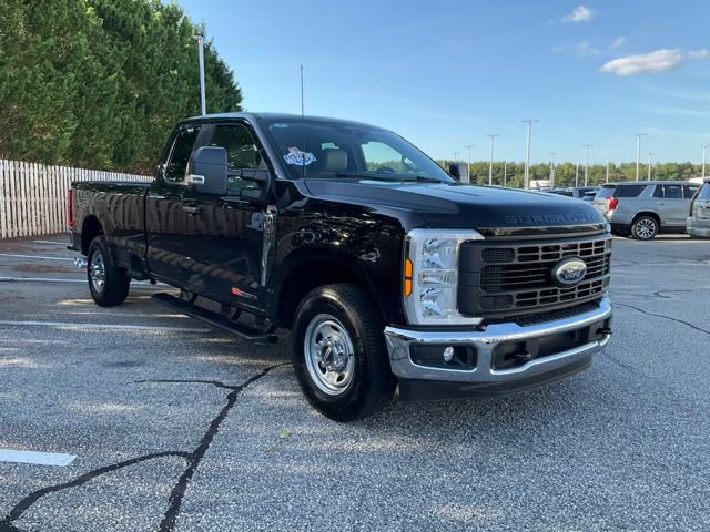 Used 2026 Ford F350 XL RWD image 3
