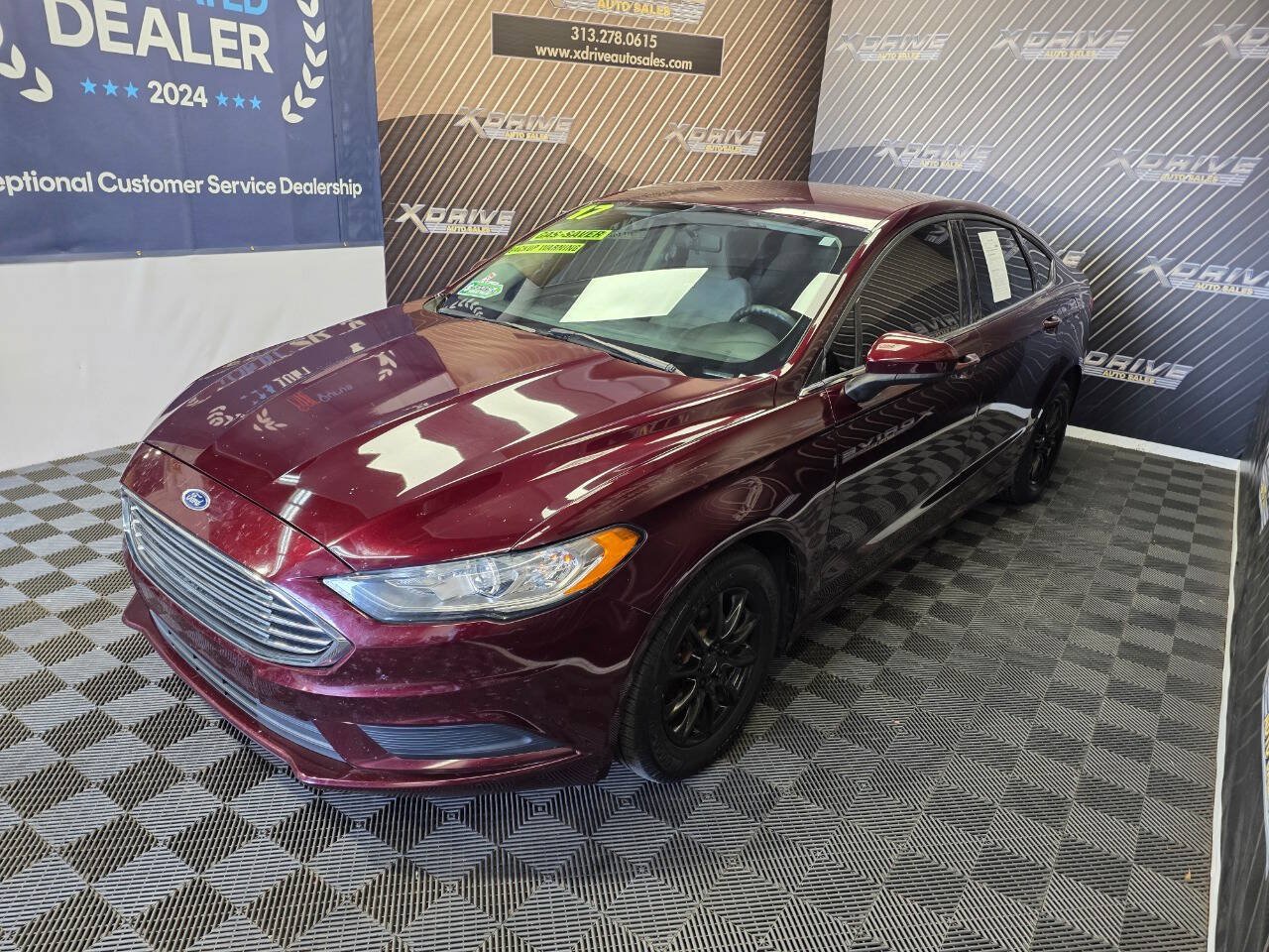 Used 2017 Ford Fusion S FWD image 1