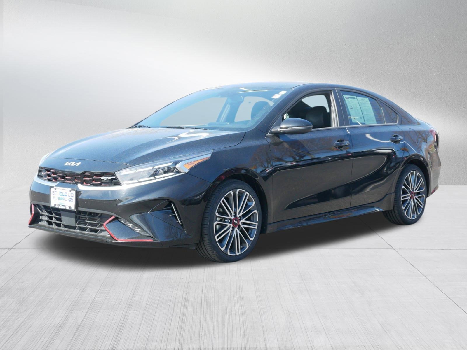 Used 2023 Kia Forte GT FWD image 3