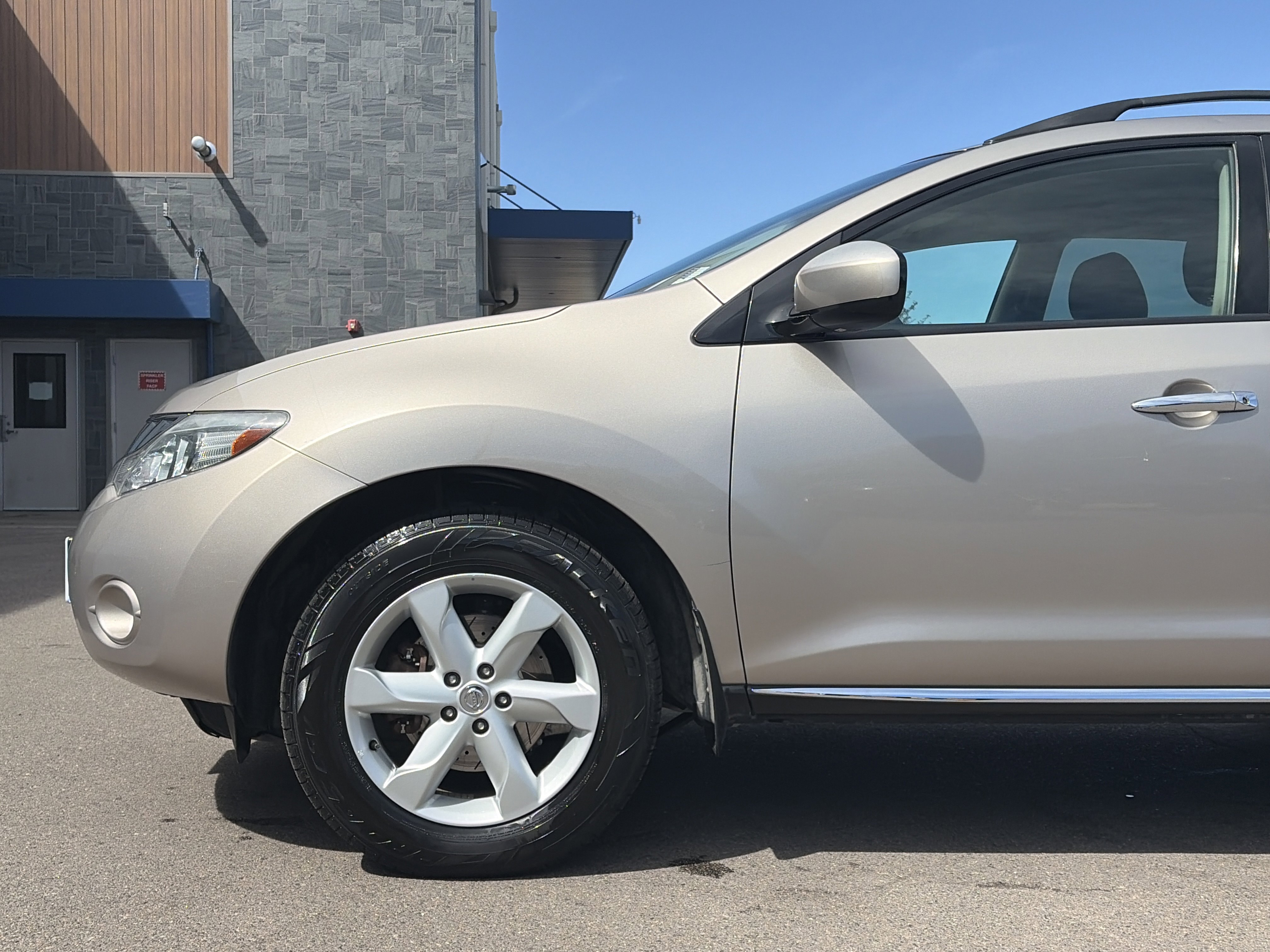 Used 2009 Nissan Murano S w/ Convenience Pkg AWD/4WD image 9