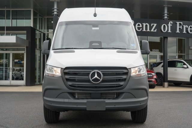 New 2026 Mercedes-Benz Sprinter 2500 image 2