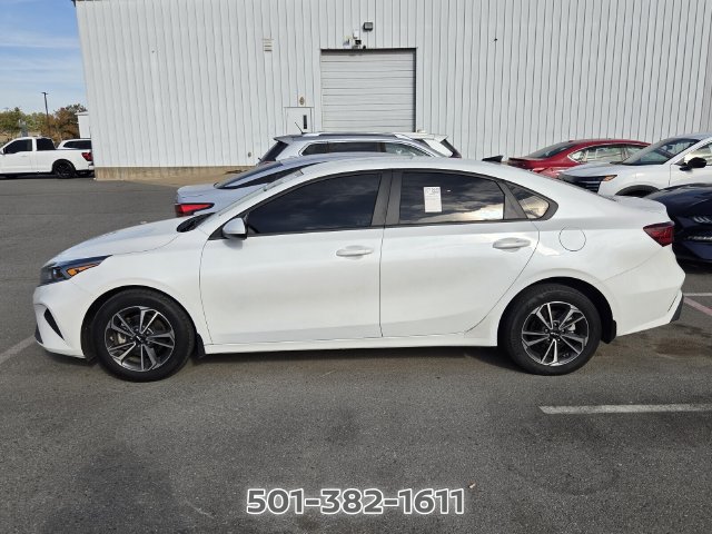 Used 2024 Kia Forte LXS FWD image 2