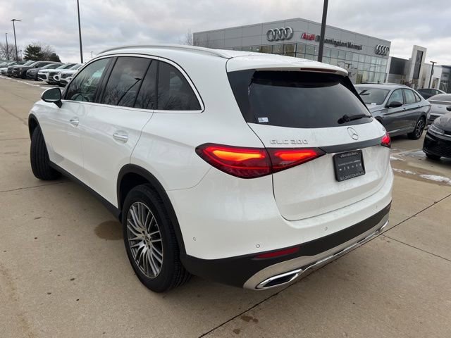Used 2025 Mercedes-Benz GLC 300 GLC 300 image 4