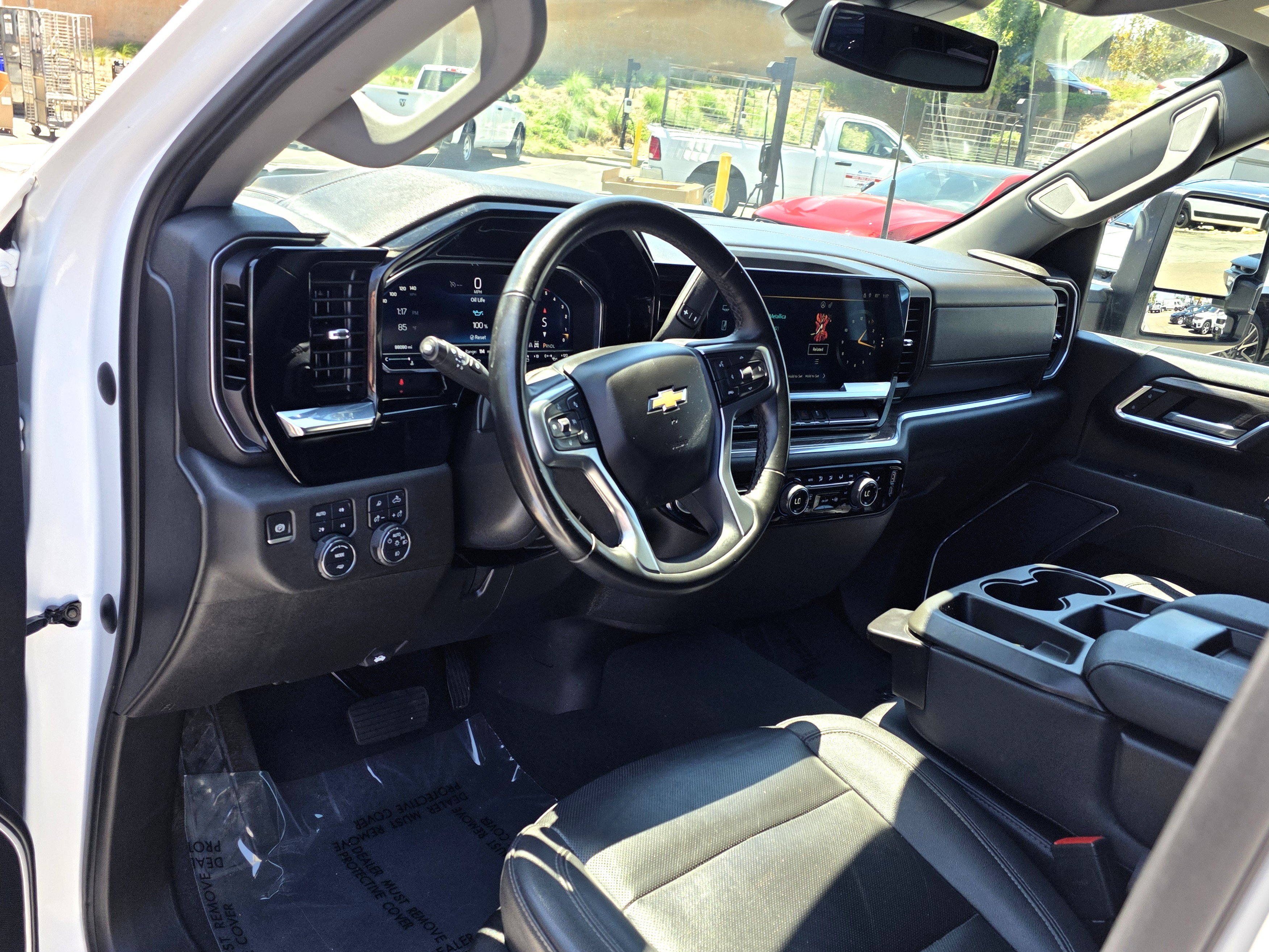 Used 2024 Chevrolet Silverado 2500 LTZ AWD/4WD image 9