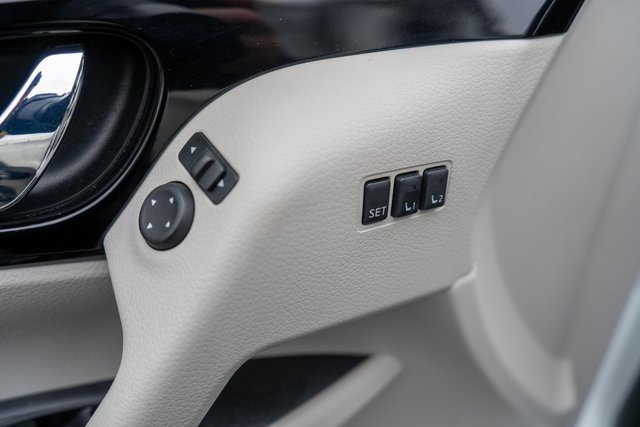 Used 2022 Nissan Rogue Sport SL w/ Premium Package image 20