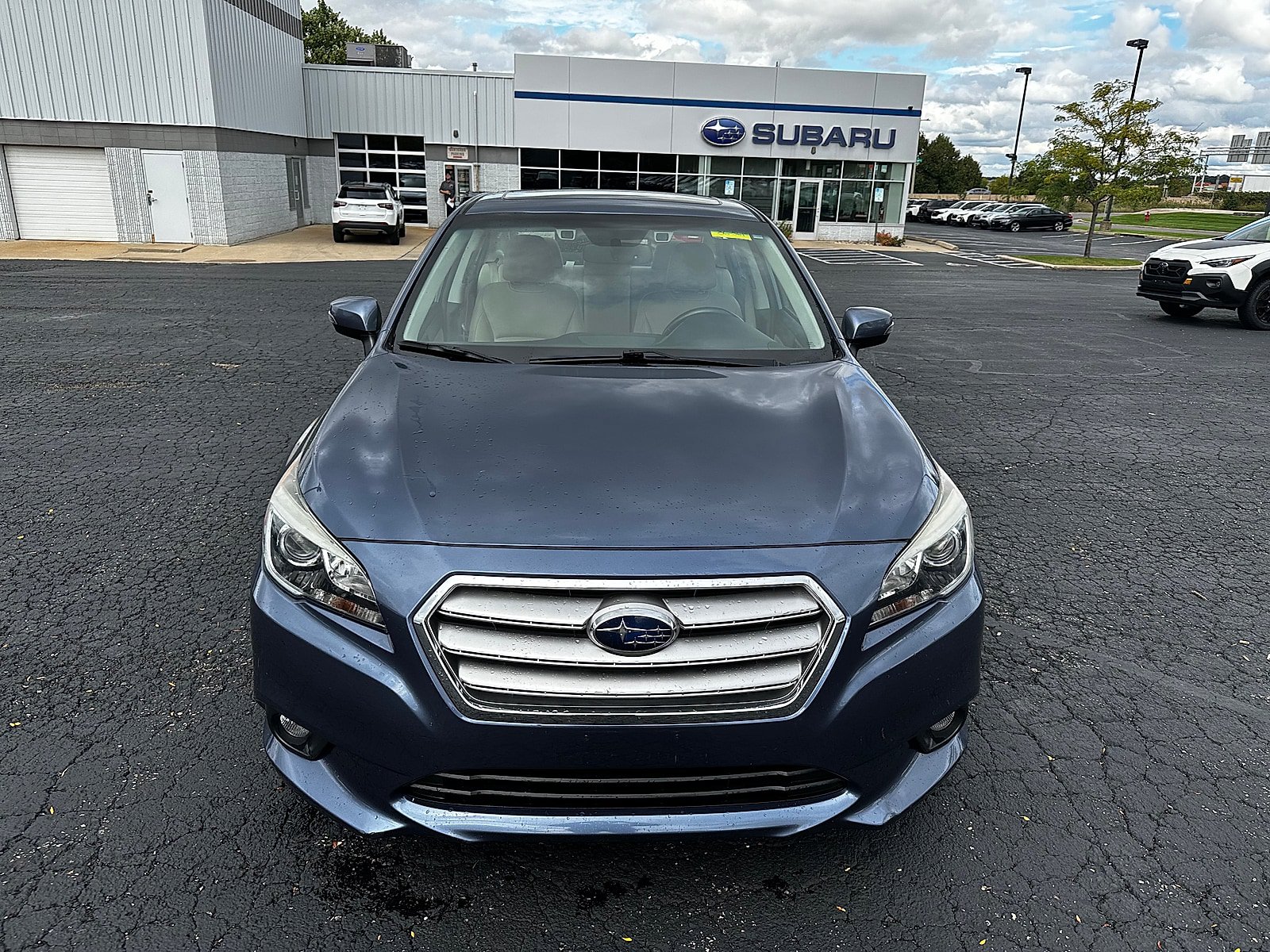 Used 2016 Subaru Legacy 3.6R Limited AWD/4WD image 8