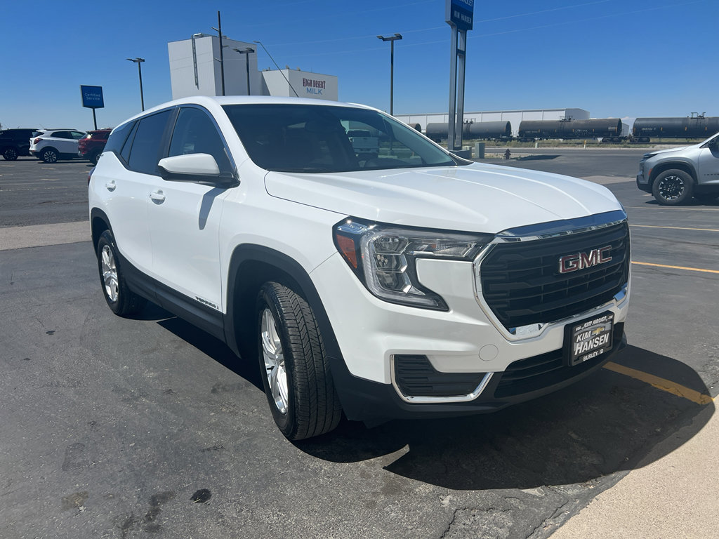 Used 2024 GMC Terrain SLE
