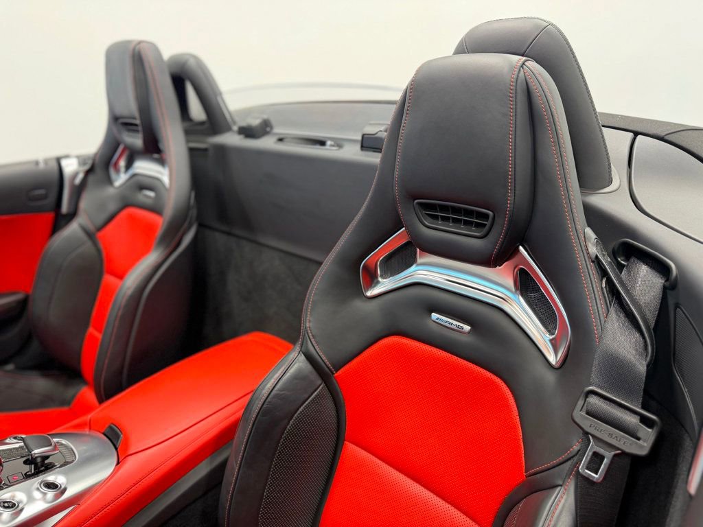 Used 2018 Mercedes-Benz AMG GT Roadster image 22