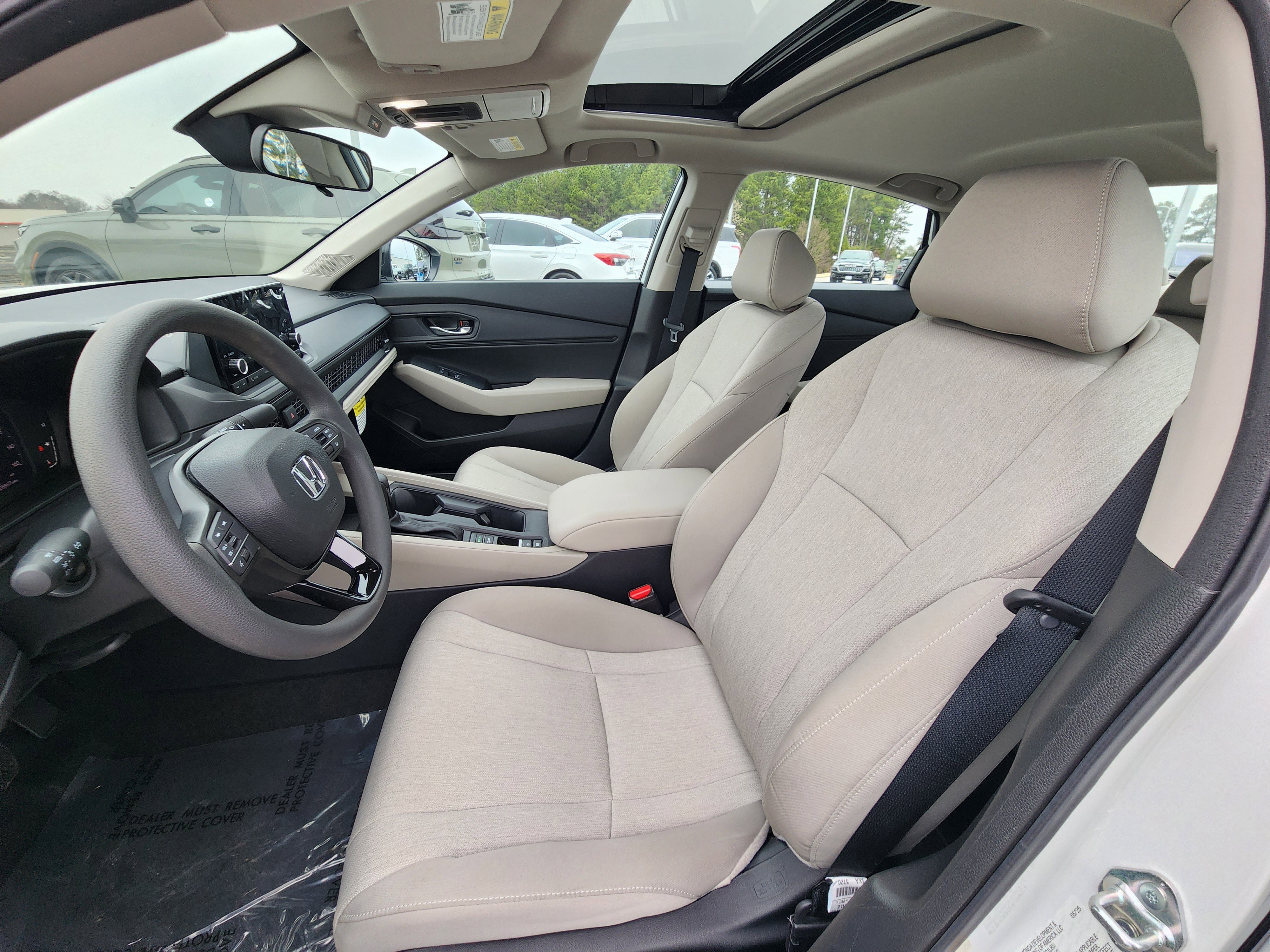 Certified 2025 Honda Accord SE image 16