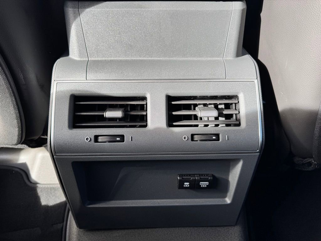 New 2026 INEOS Grenadier Fieldmaster Edition image 18