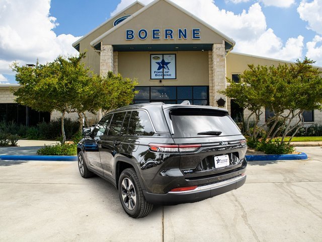 Used 2024 Jeep Grand Cherokee Limited 4xe image 3