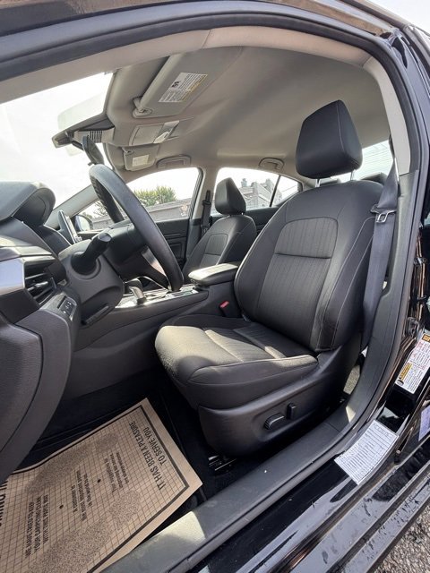 Used 2024 Nissan Altima 2.5 SV image 10