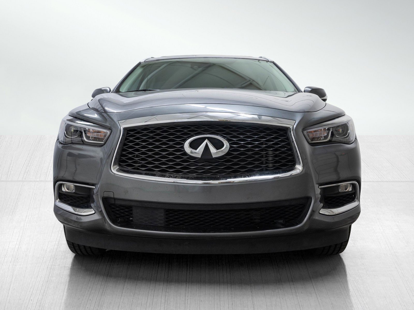 Used 2019 INFINITI QX60 Luxe image 2