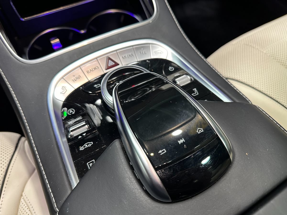 Used 2020 Mercedes-Benz S 560 4MATIC Sedan image 34
