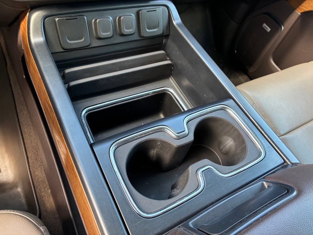 Used 2018 Chevrolet Silverado 1500 LTZ w/ Sport Package AWD/4WD image 26