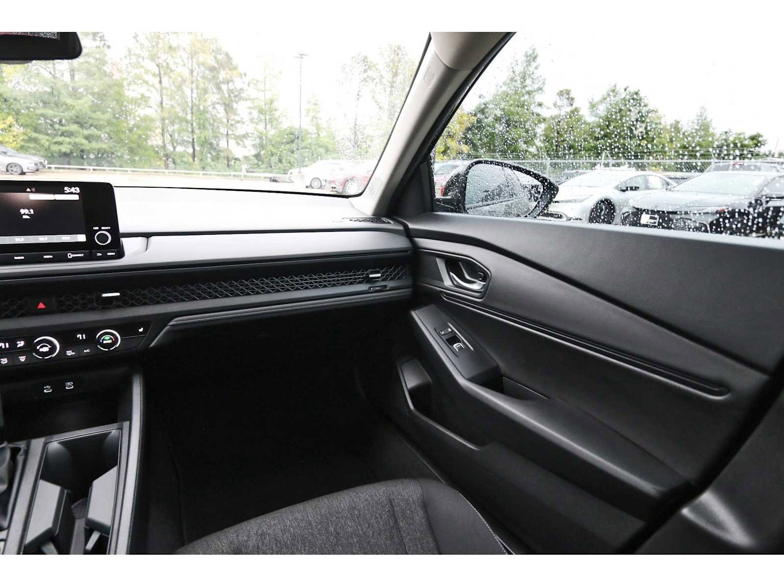 Used 2024 Honda Accord EX image 8