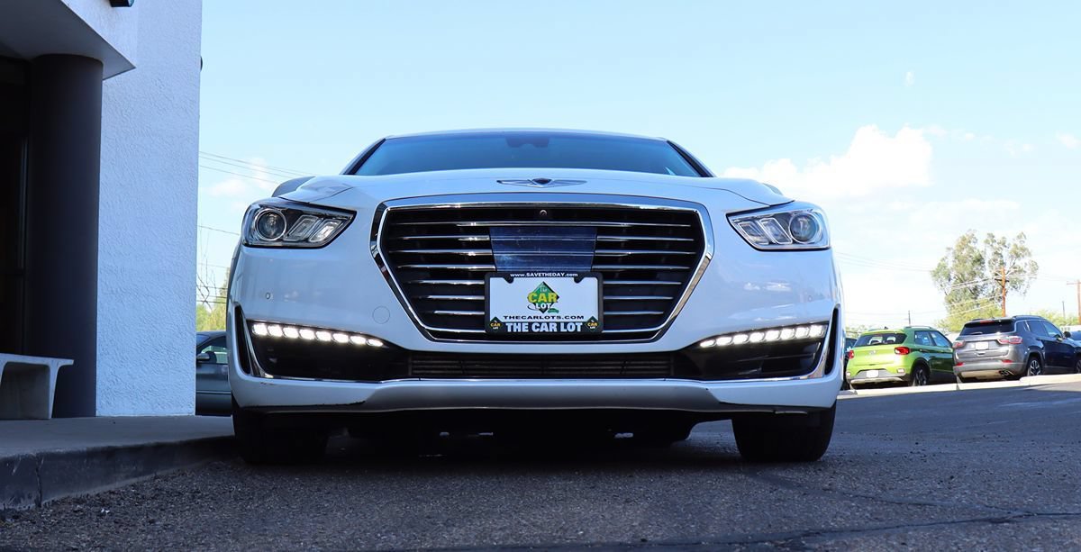 Used 2017 Genesis G90 3.3T Premium RWD image 17