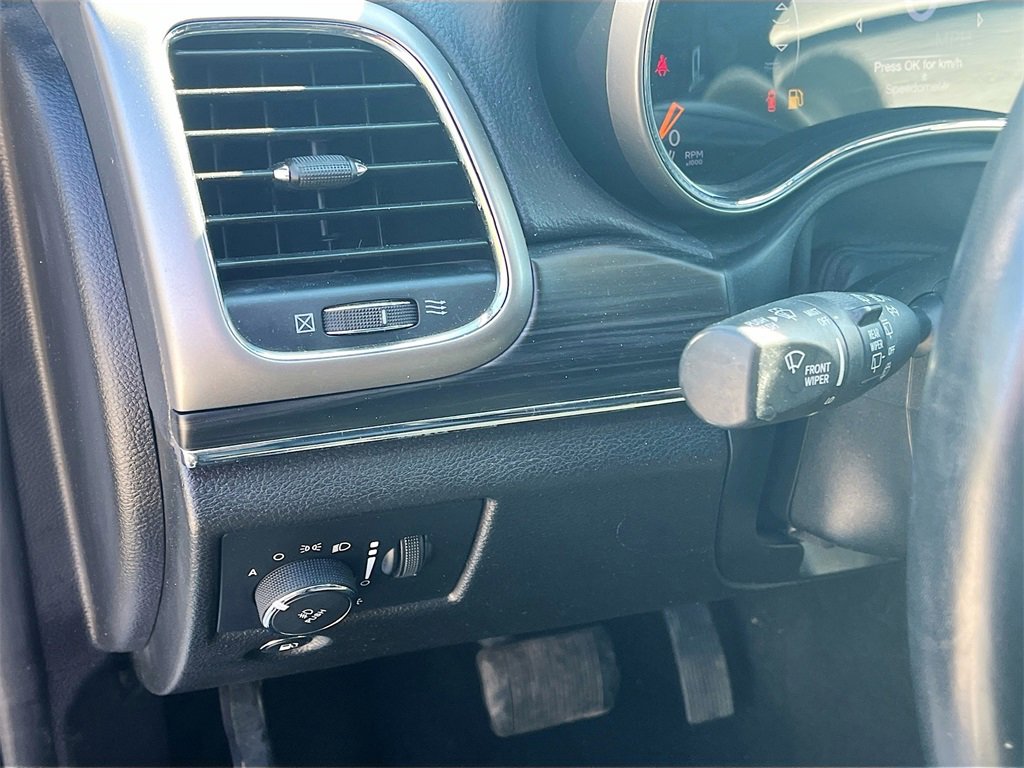 Used 2021 Jeep Grand Cherokee Limited image 10