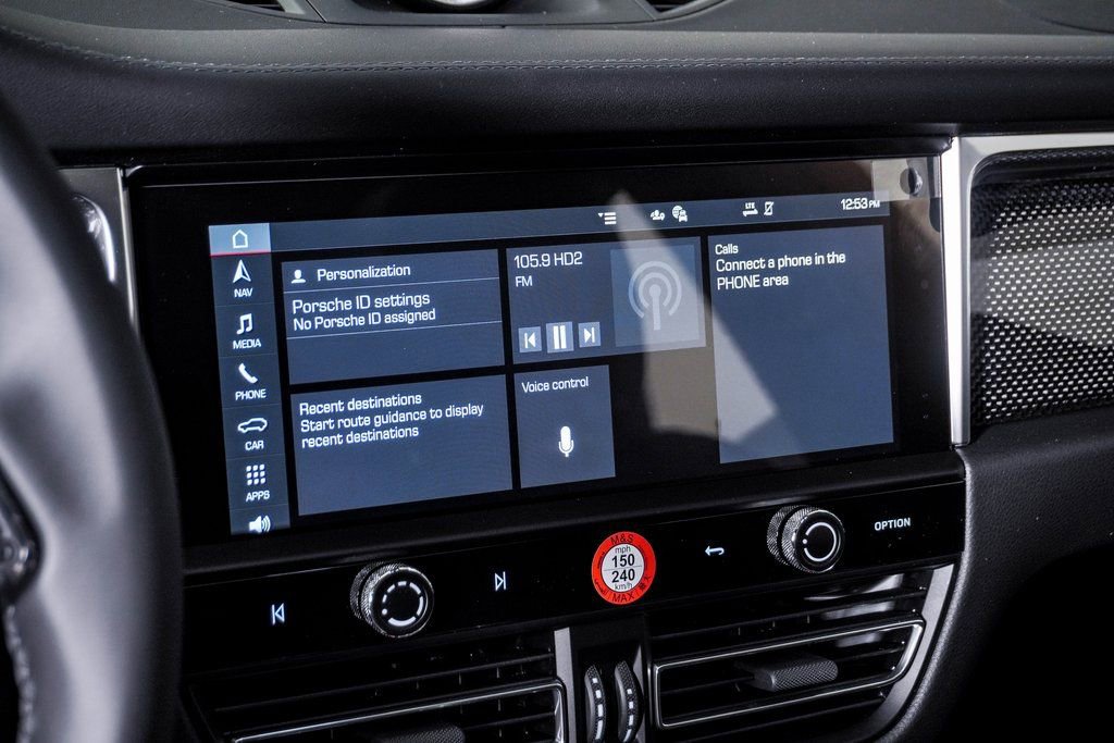 New 2026 Porsche Macan Turbo image 22