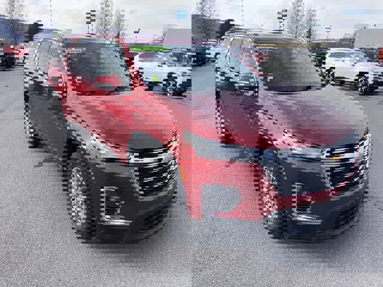 Used 2023 Chevrolet Traverse LT