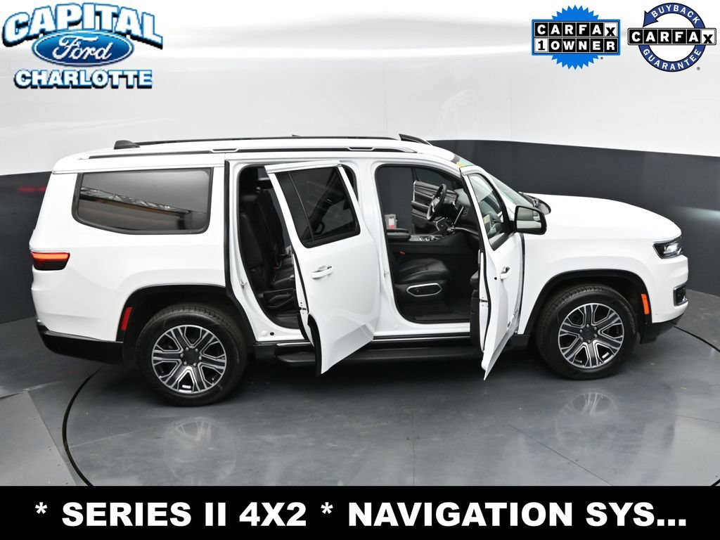 Used 2024 Jeep Wagoneer Series II w/ Flexible Seating Group RWD image 33