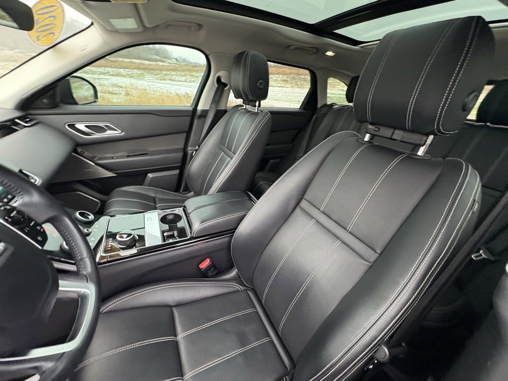 Used 2020 Land Rover Range Rover Velar S image 40