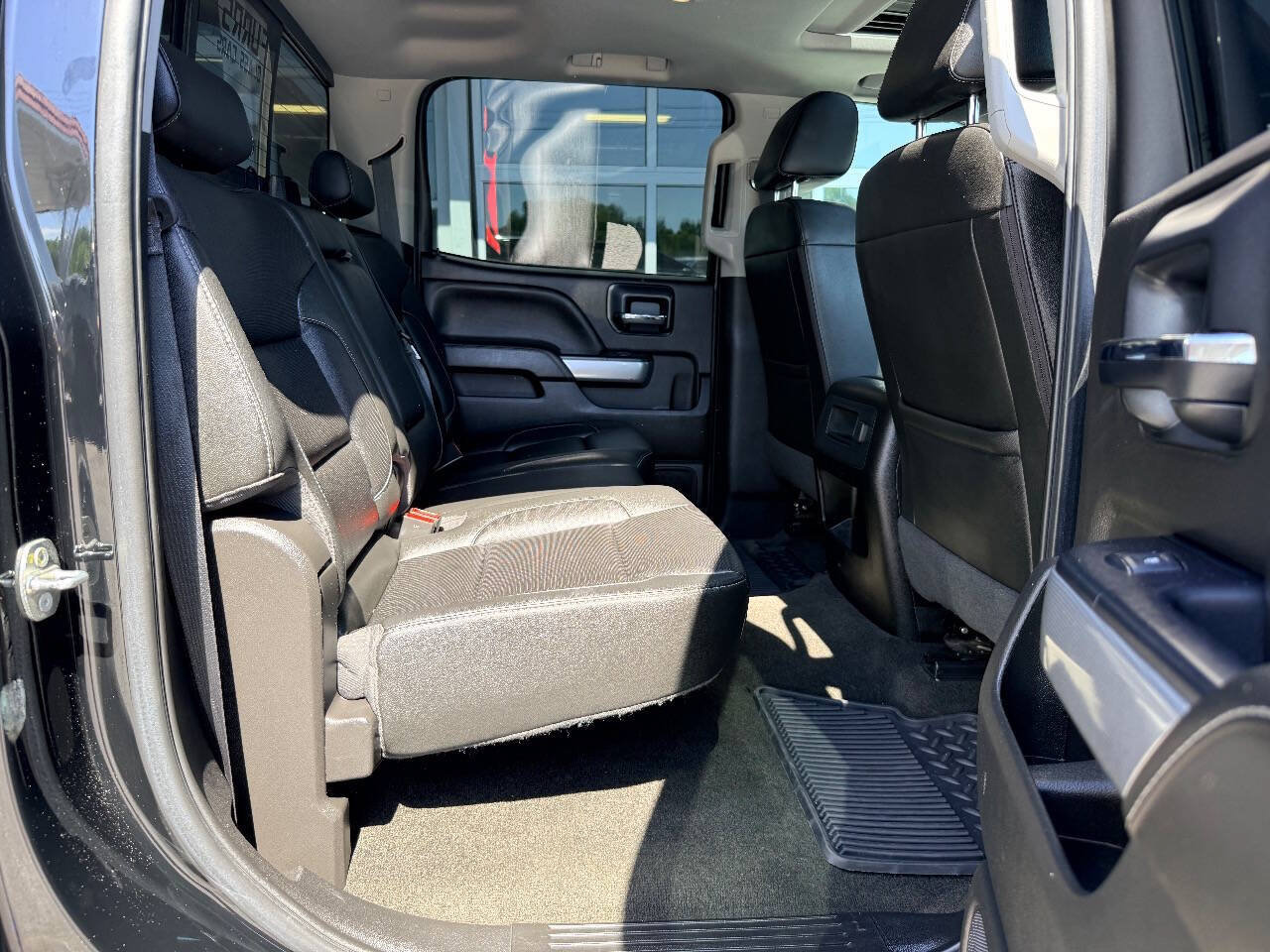 Used 2018 Chevrolet Silverado 2500 LTZ w/ Duramax Plus Package AWD/4WD image 35