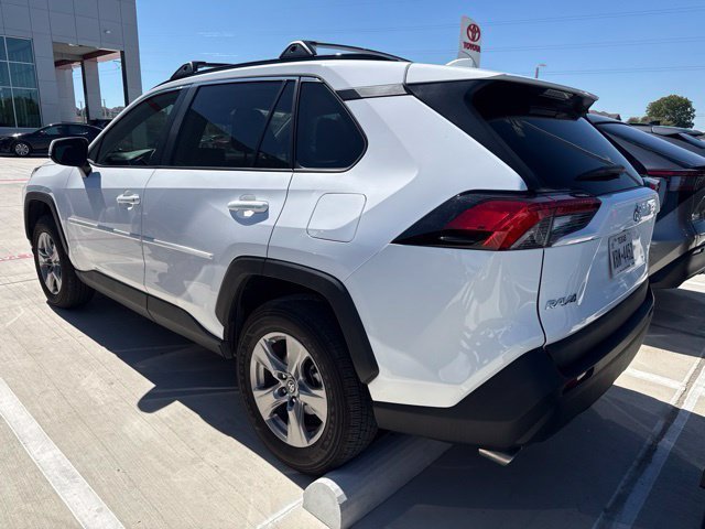 Used 2025 Toyota RAV4 XLE w/ Convenience Package FWD image 6