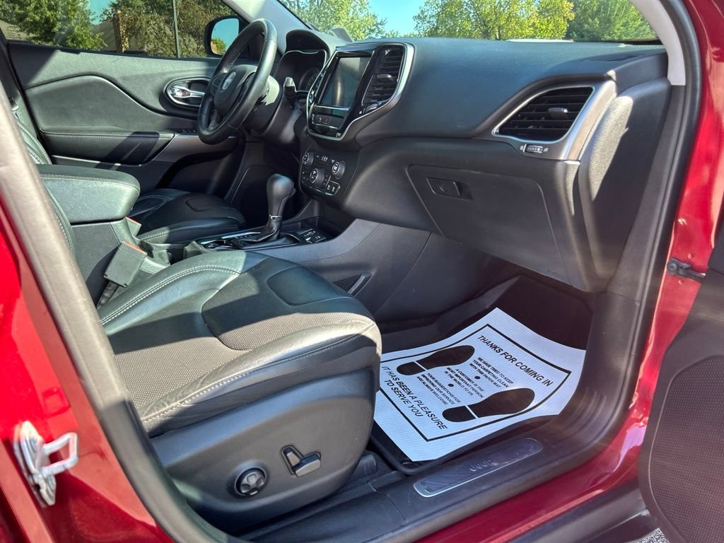 Used 2019 Jeep Cherokee Limited FWD image 49