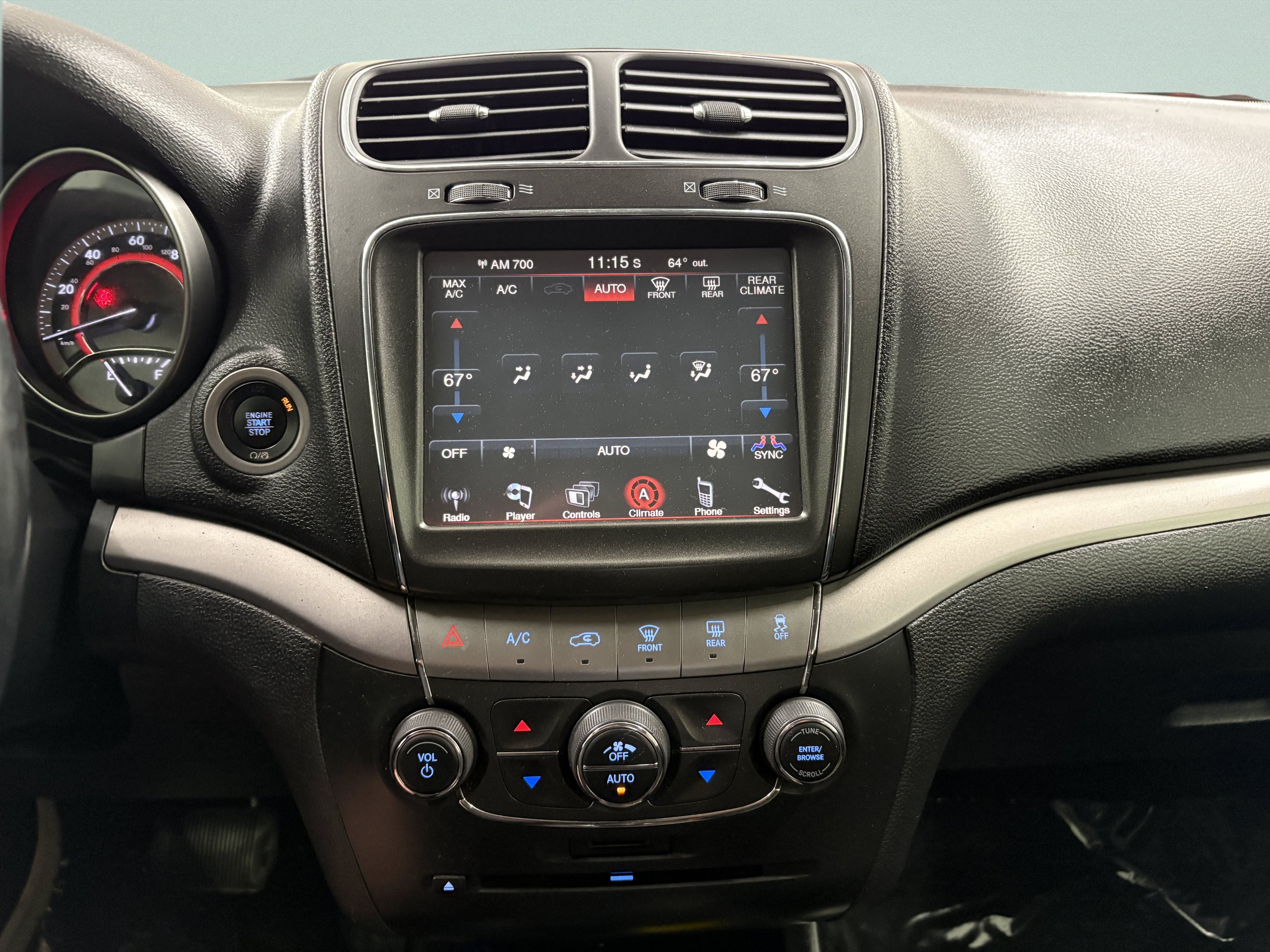 Used 2018 Dodge Journey Crossroad FWD image 14