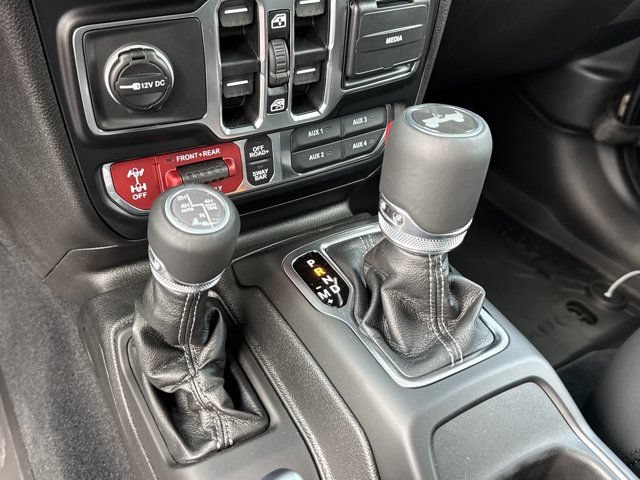 New 2026 Jeep Wrangler Unlimited Rubicon AWD/4WD image 29