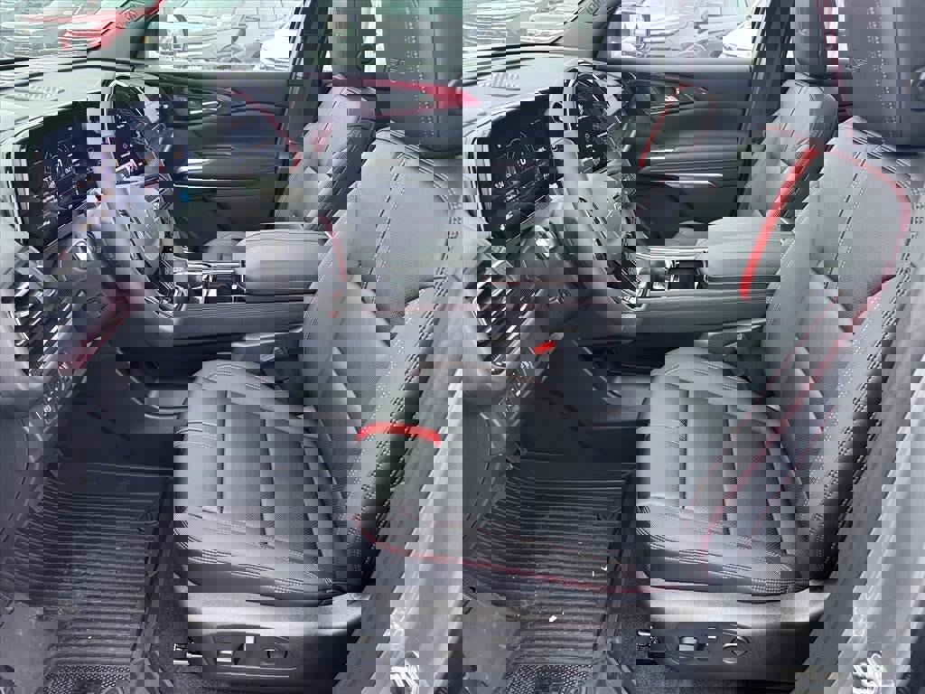 New 2026 Chevrolet Traverse RS w/ LPO, Floor Liner Package image 5